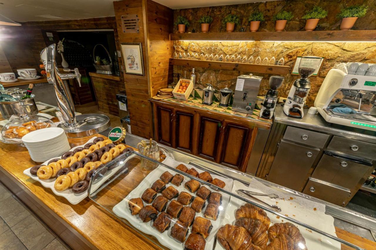 Nastasi Hotel & Spa Лерида Екстериор снимка