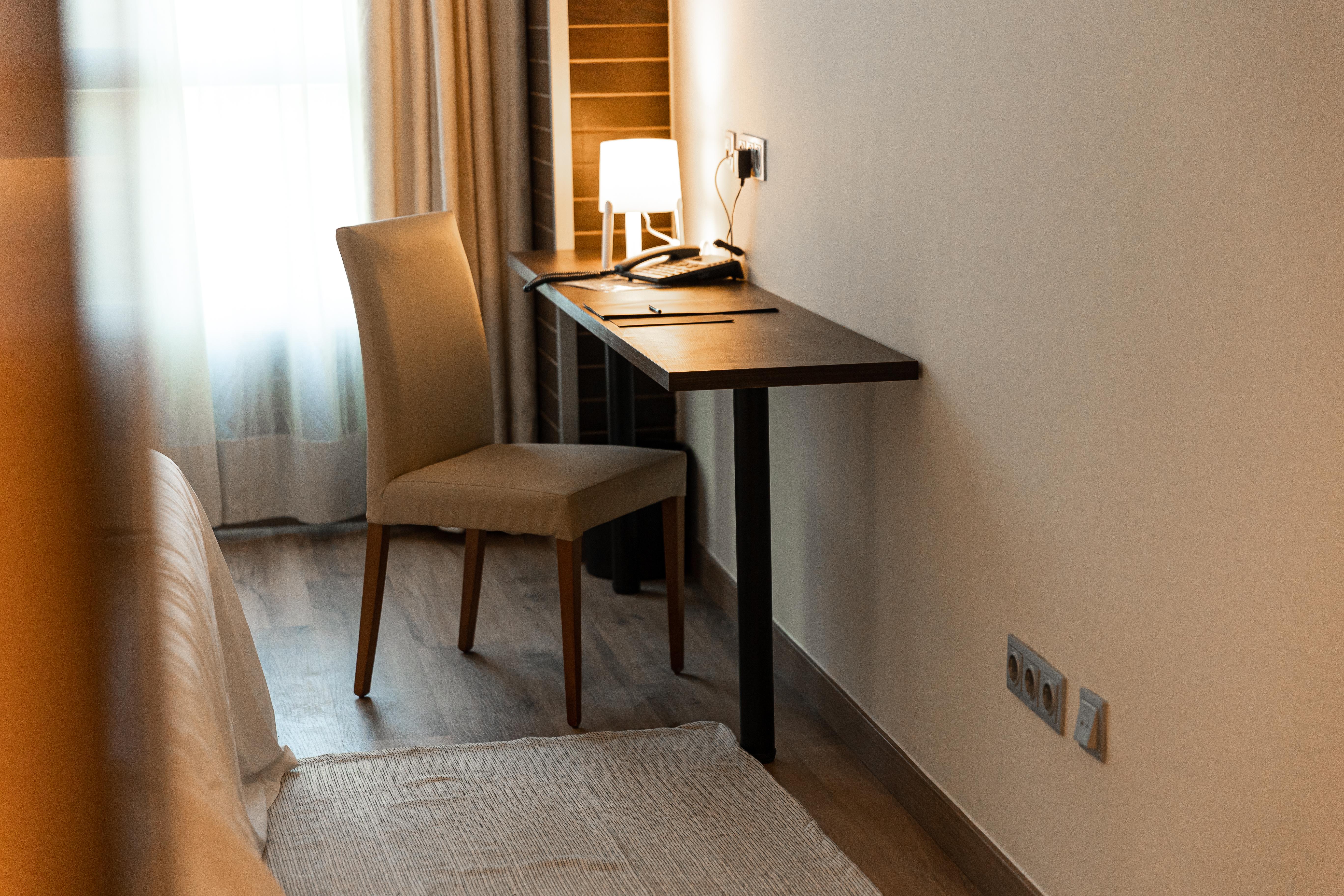 Nastasi Hotel & Spa Лерида Екстериор снимка