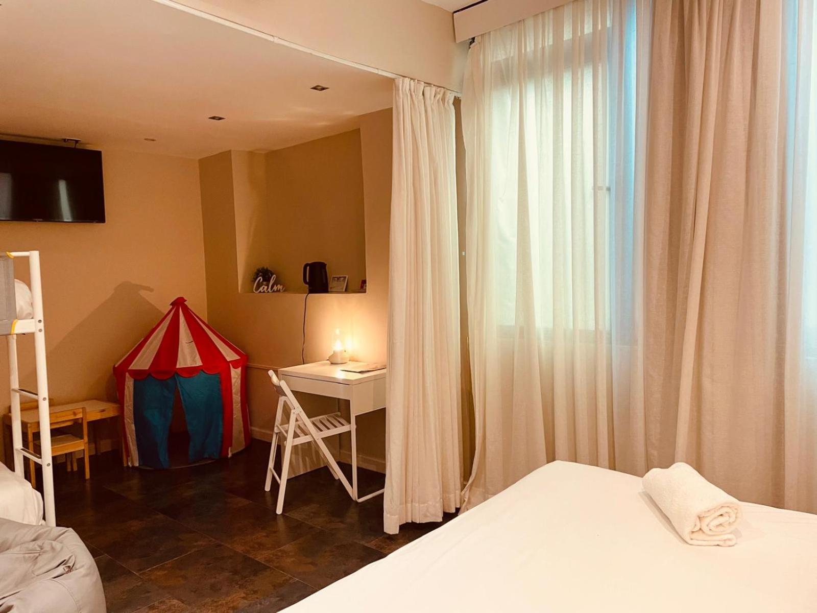 Nastasi Hotel & Spa Лерида Екстериор снимка
